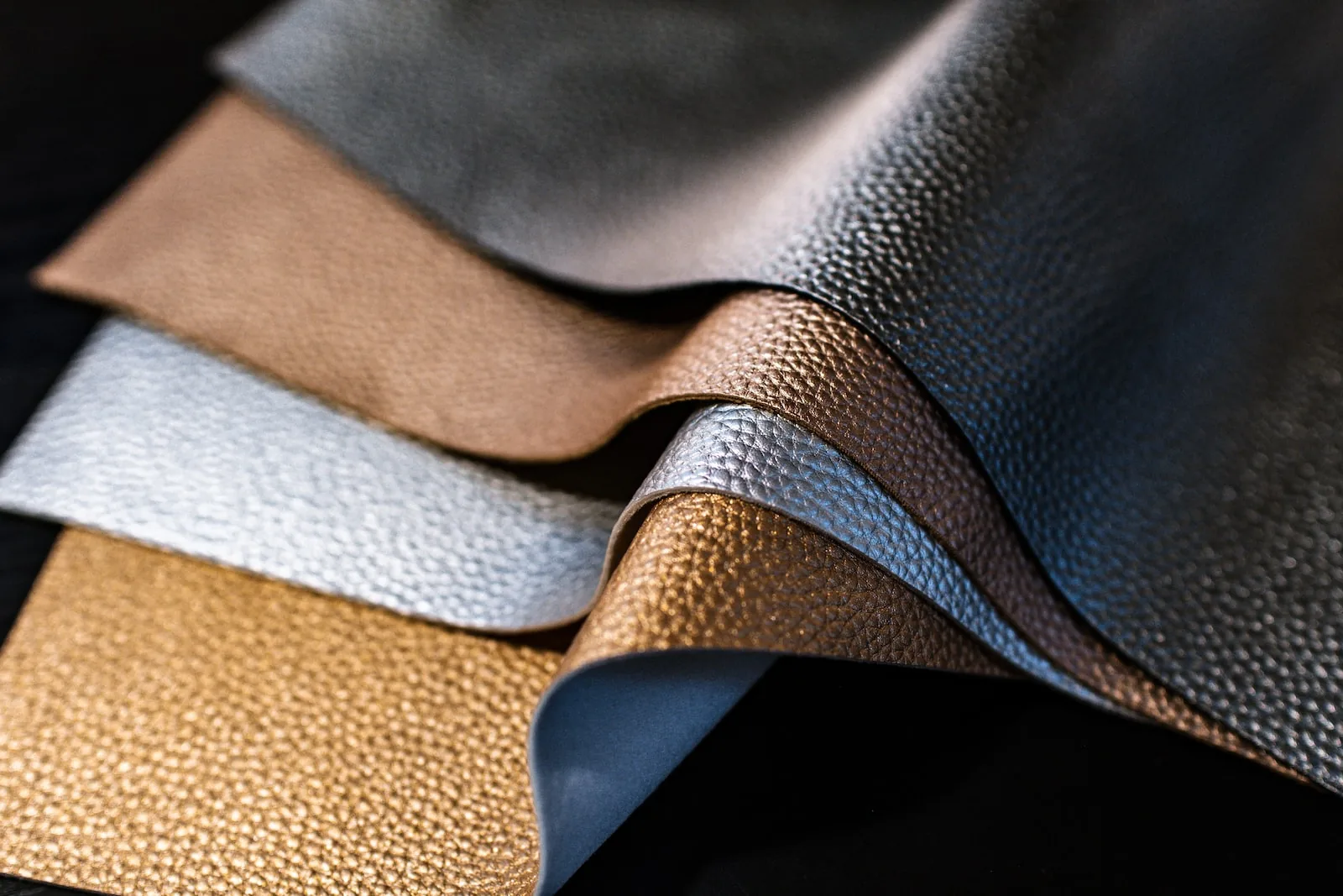 Laver pantalon similicuir